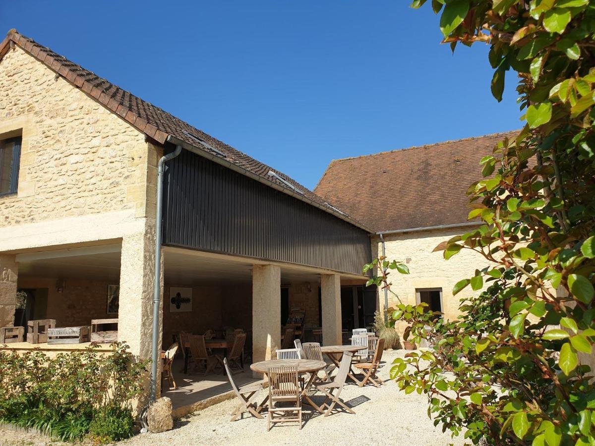 Le 4 Bed & Breakfast Montignac-Lascaux Eksteriør bilde