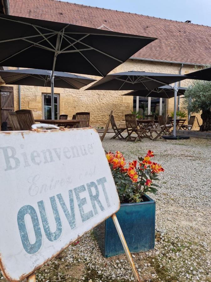 Le 4 Bed & Breakfast Montignac-Lascaux Eksteriør bilde