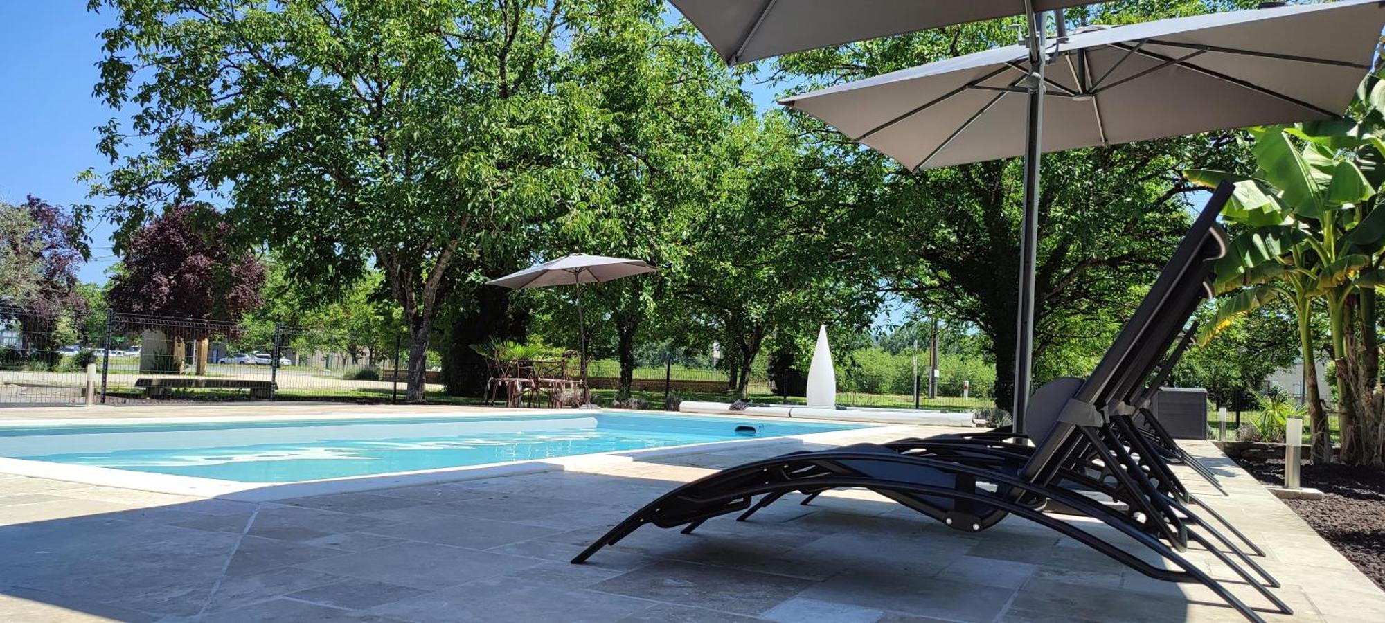 Le 4 Bed & Breakfast Montignac-Lascaux Eksteriør bilde